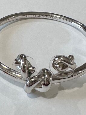 Kate Spade Silver Twist Jewelry Set
